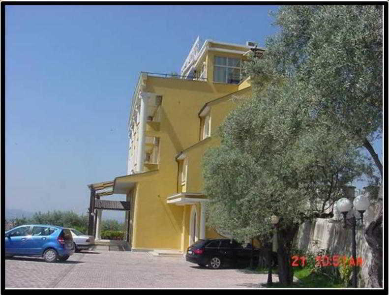 Hotel Le Olive Elbasan Kültér fotó