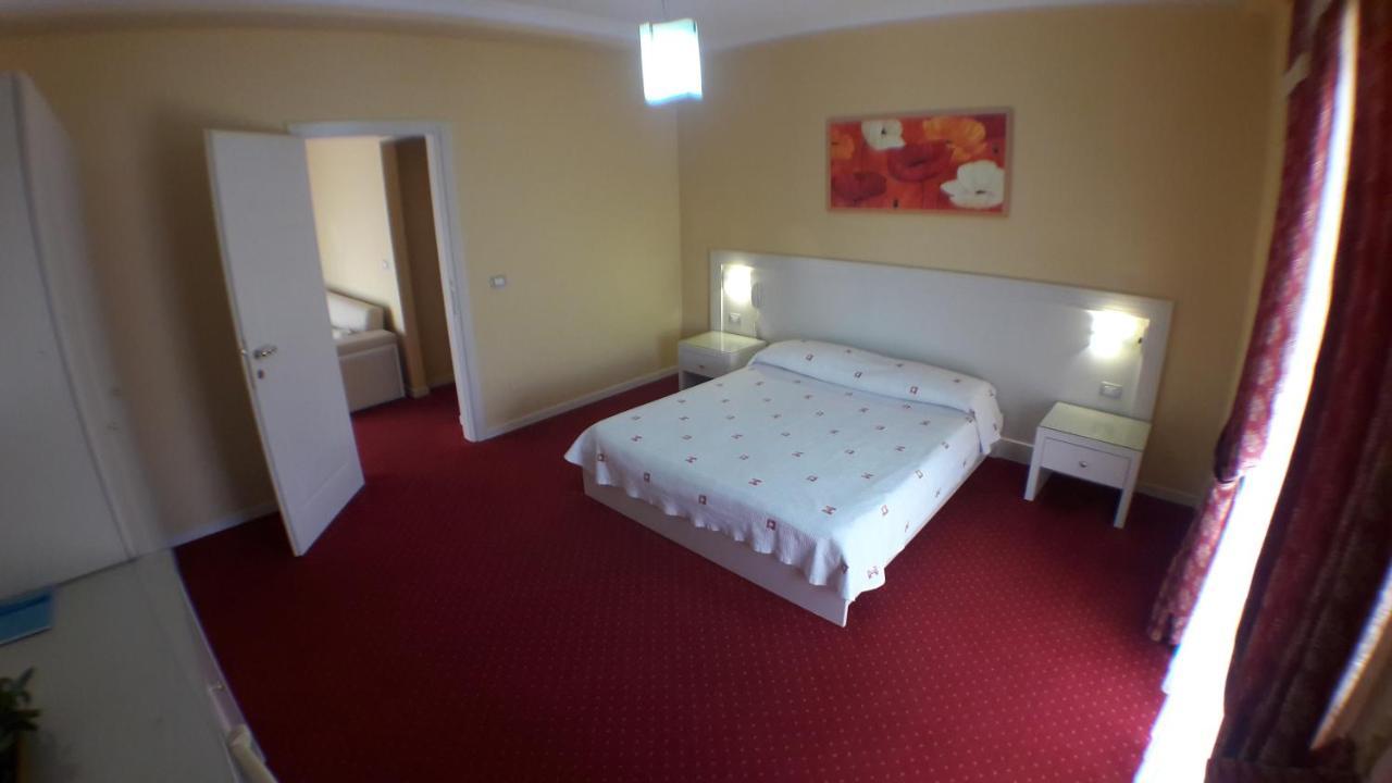 Hotel Le Olive Elbasan Kültér fotó